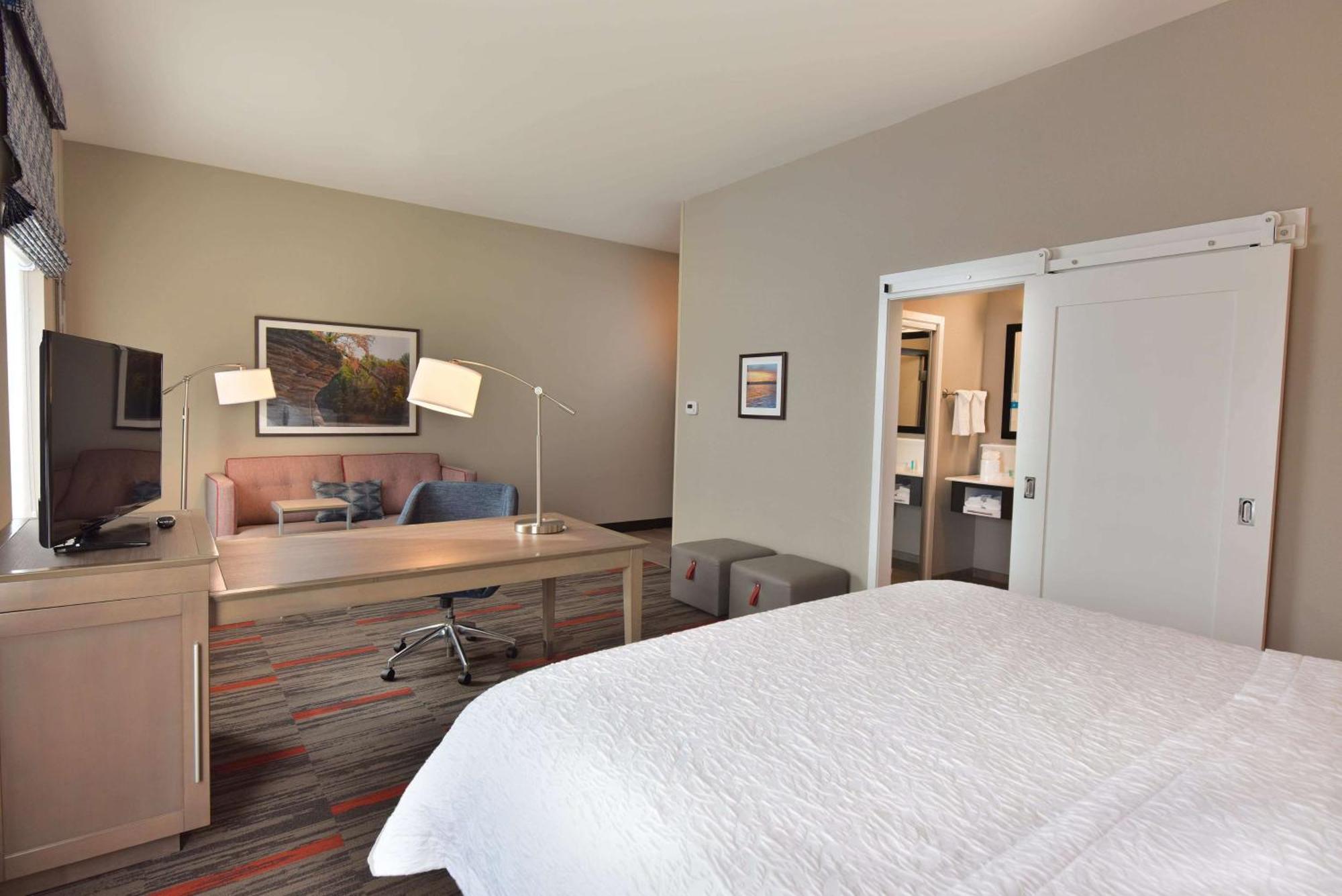 Hampton Inn And Suites At Wisconsin Dells Lake Delton Exterior foto