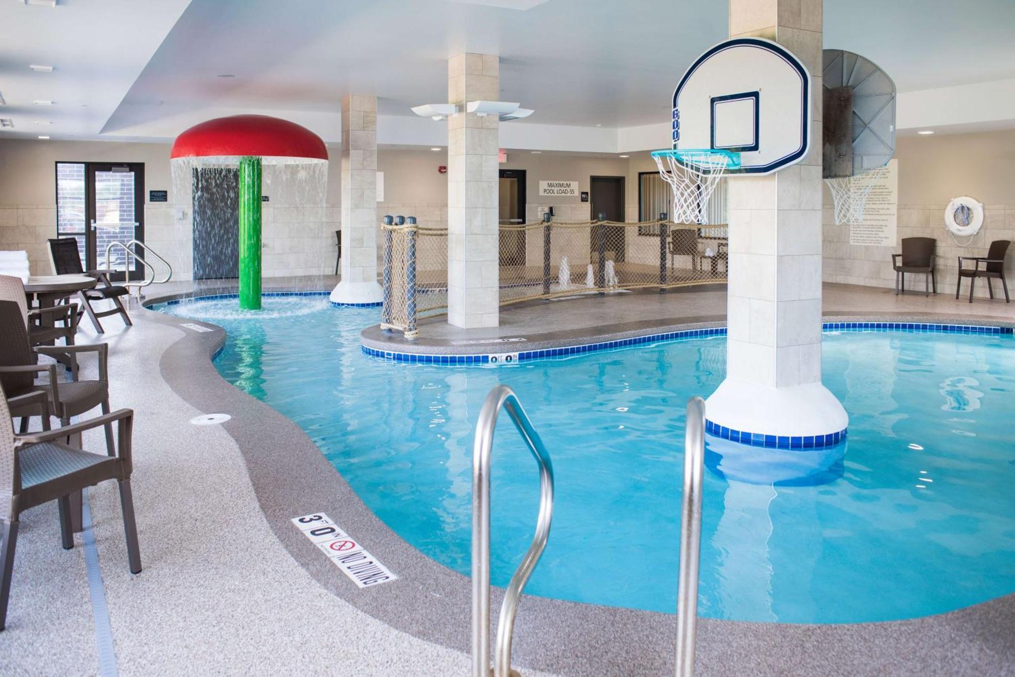 Hampton Inn And Suites At Wisconsin Dells Lake Delton Exterior foto